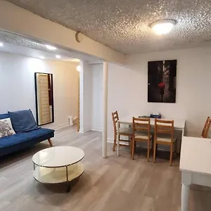 Heart Of Mtr For Memerable Experiance 2 Backyard 7minmetro Fully Renovated & Equipped Holiday home Montreal